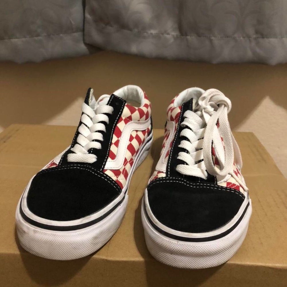 CHECKERED VANS- RED OLD SCHOOL VANS